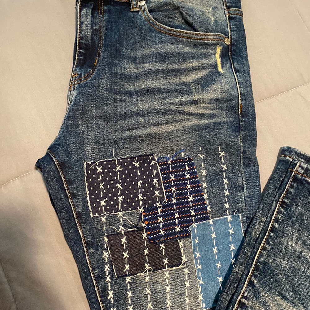 Thrt Jeans